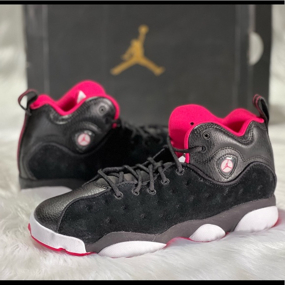 New Nike Grade School Jumpman Team 2 Jordan sneakers - Picture 4 of 14